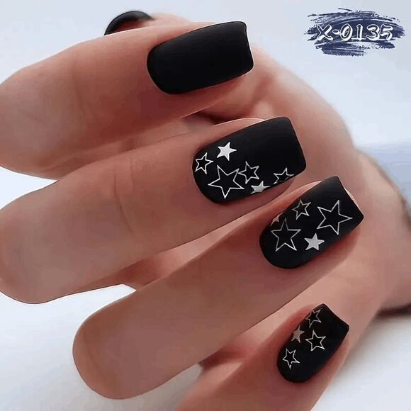 Black & Star Press On Nails - 24 Pieces - Picture 1 of 6